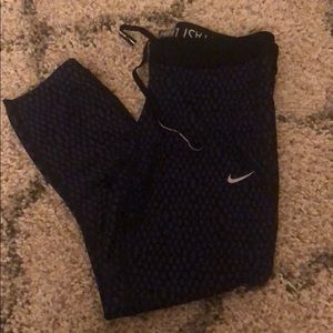 Nike Crop Workout Pants